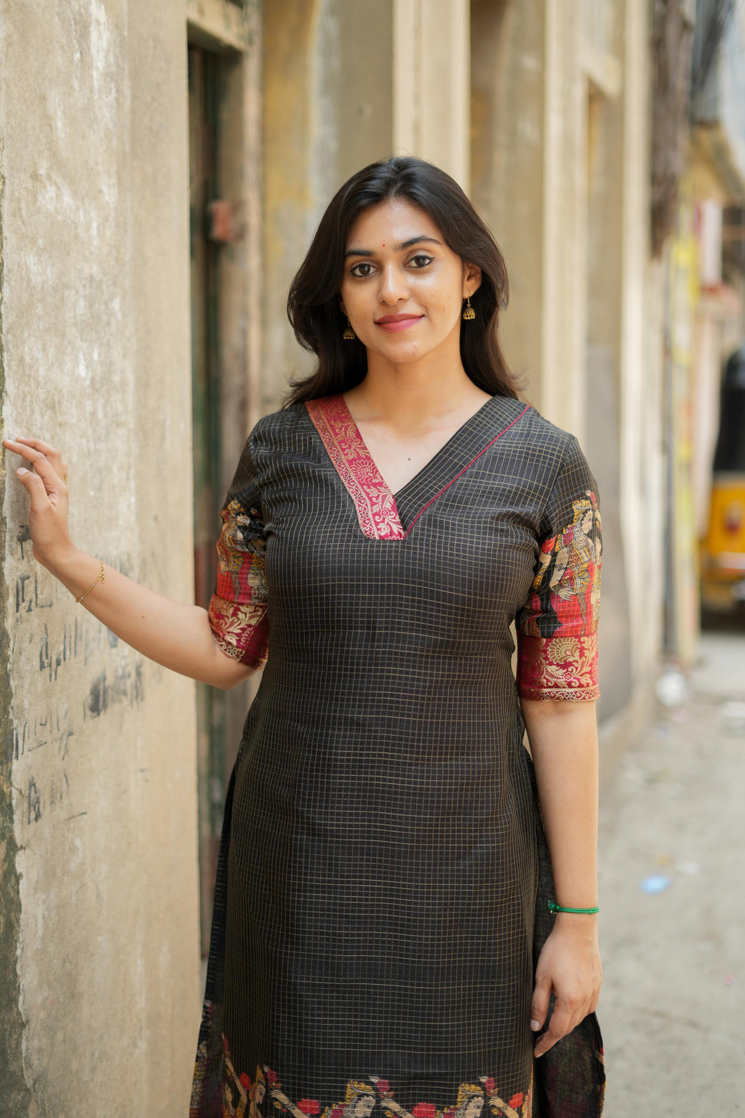 Ganga Black Kurta Set | Made To Order