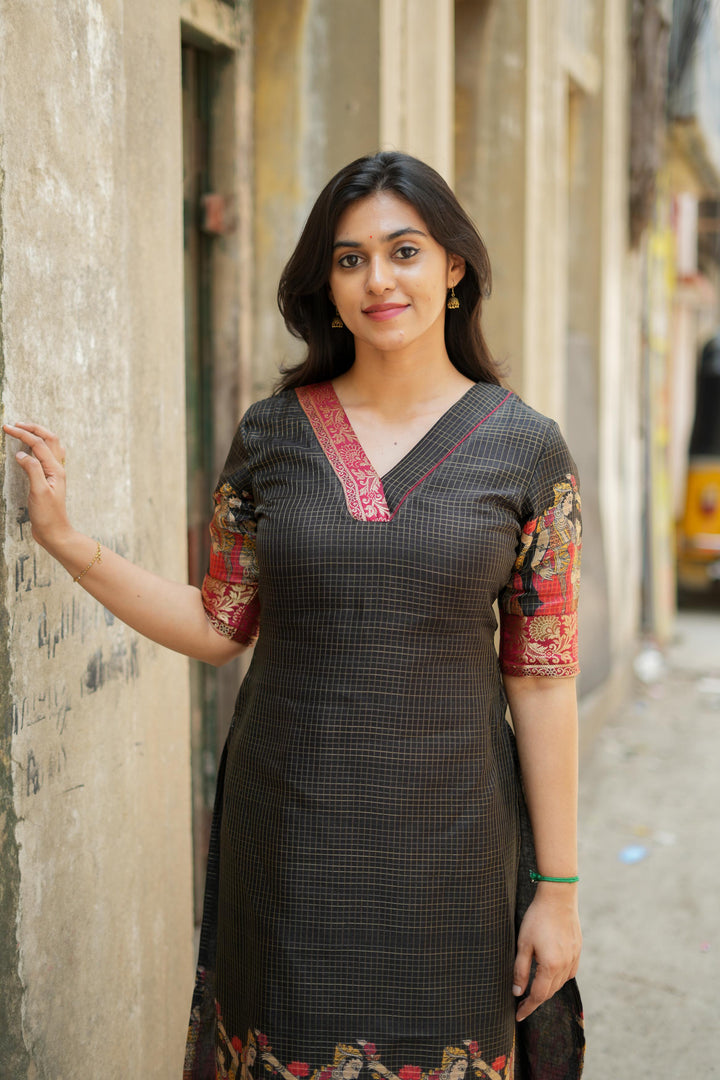 Ganga Black Kurta Set | Made To Order