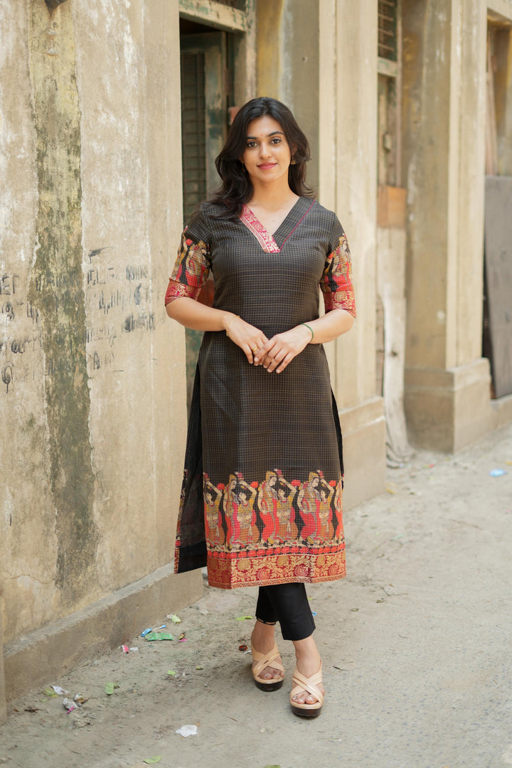 Ganga Black Kurta Set | Made To Order