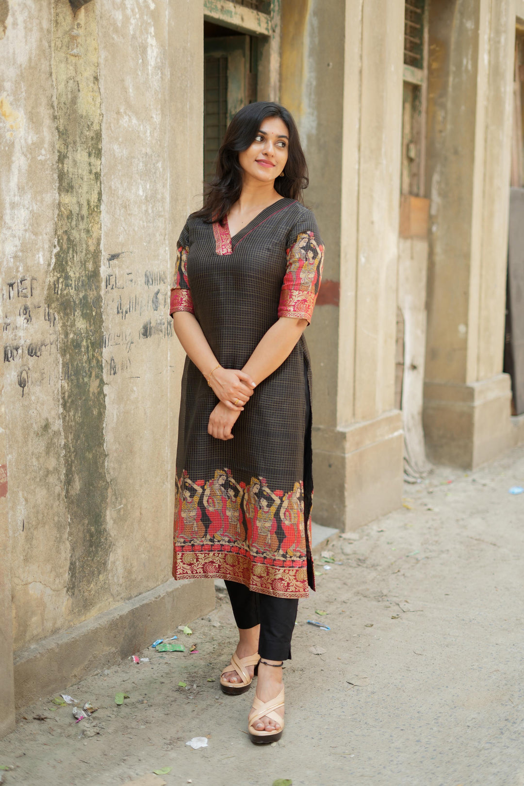 Ganga Black Kurta Set | Made To Order