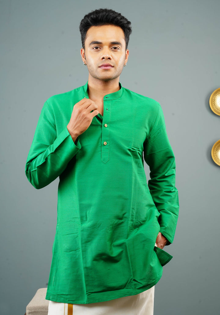 Men's Green Cotton Solid Straight Short Kurta