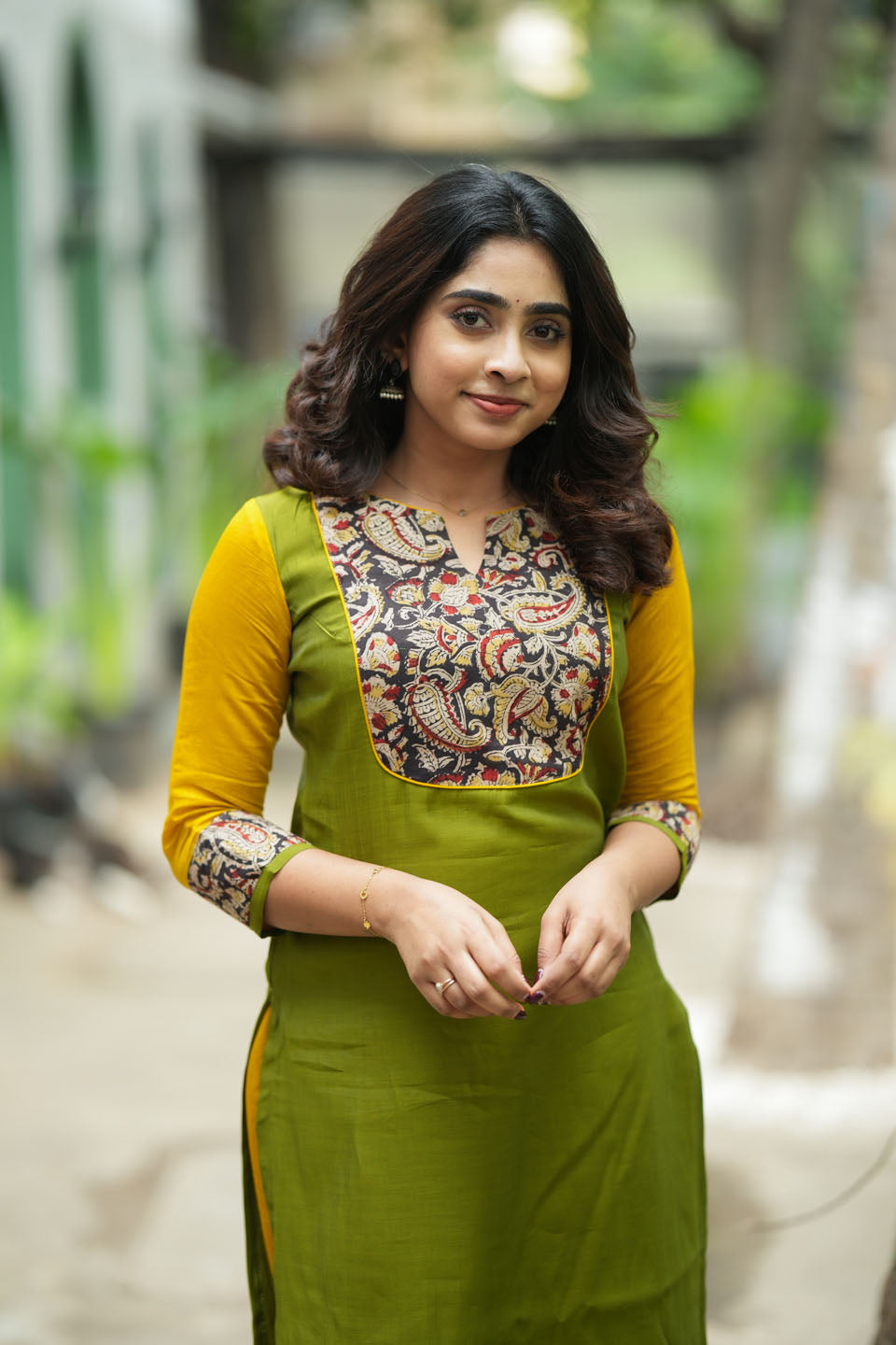 Samriddhi Green Kurti (Set of 2) | SHOBITAM