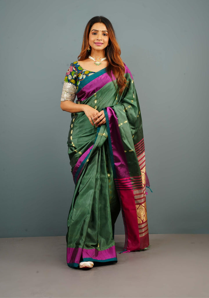 Elegant Green Vegan Handloom Saree with Dual-Tone Border and Resham Work, no Blouse piece