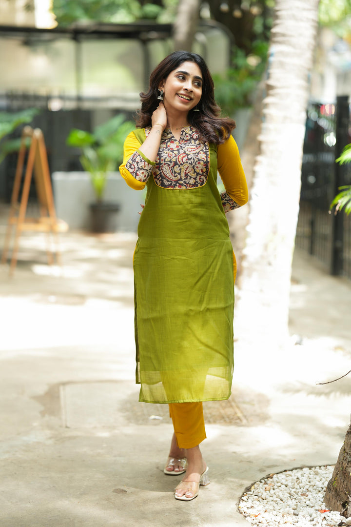 Samriddhi Green Kurti (Set of 2) | Made To Order