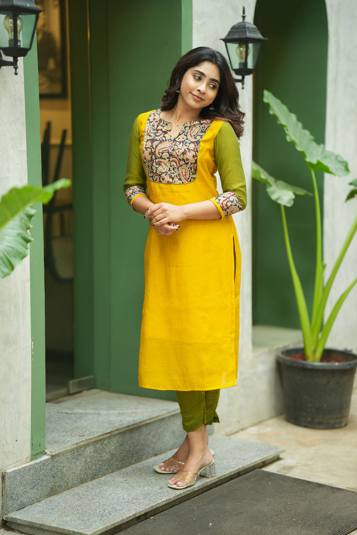 Samriddhi Yellow Kurti (Set of 2) | SHOBITAM