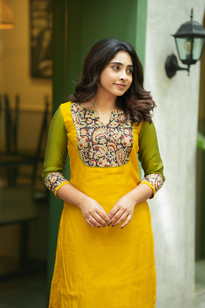 Samriddhi Yellow Kurti (Set of 2) | SHOBITAM