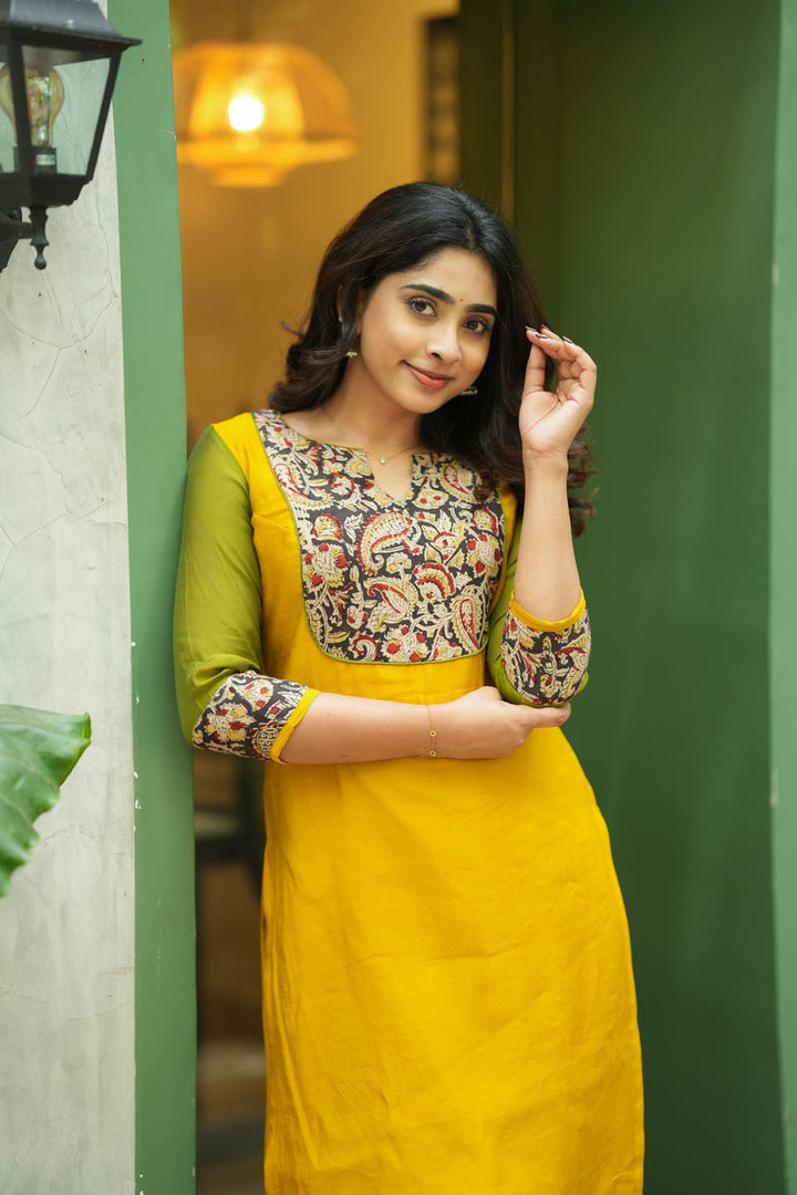 Samriddhi Yellow Kurti (Set of 2) | SHOBITAM