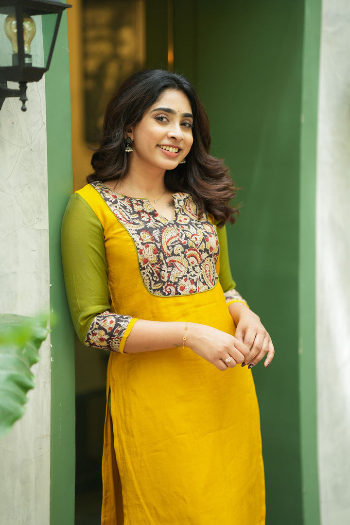 Samriddhi Yellow Kurti (Set of 2) | SHOBITAM