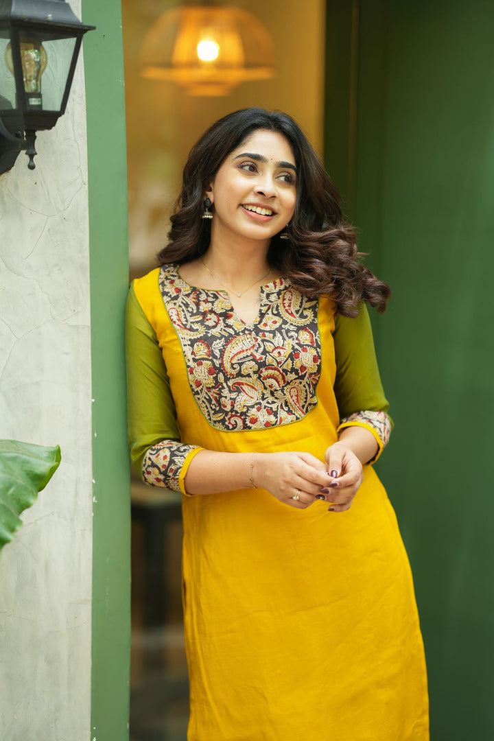 Samriddhi Yellow Kurti (Set of 2) | SHOBITAM
