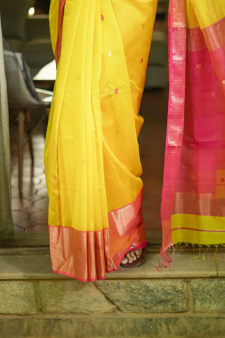 Handwoven Maheshwari Silk Cotton Saree in Yellow and Pink with zari borders