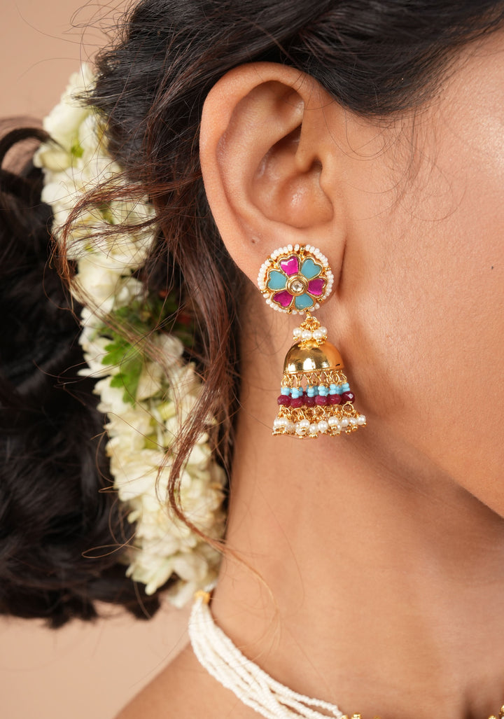 Microplated Gold Tone Flexible Design Necklace Set with  Floral Jadau center and dangling beads | Shobitam Jewelry