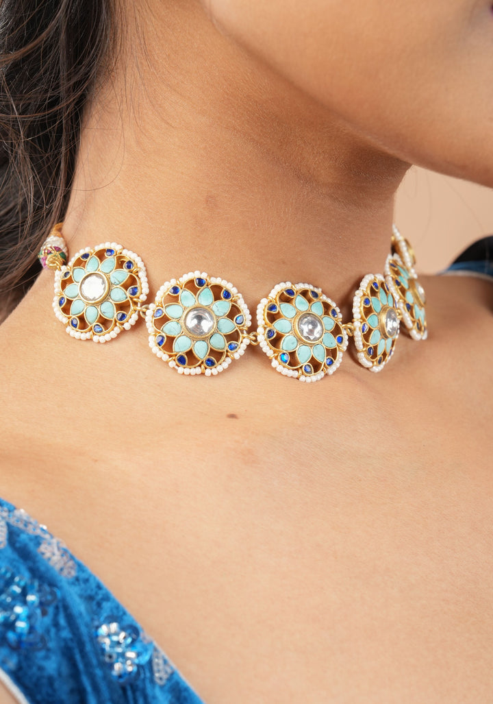 Exquisite Ahmedabadi kundan Floral Units Choker and Earrings Set | Shobitam Jewelry