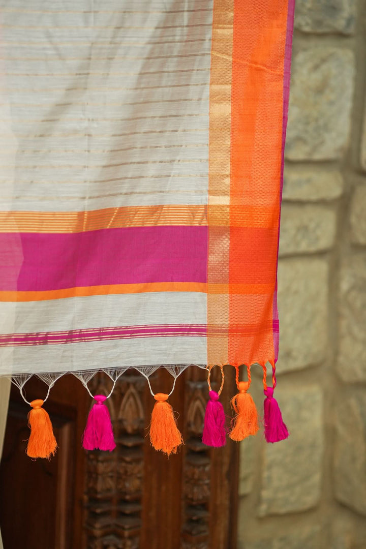 Handwoven  Maheshwari Silk Cotton Saree in White with Ganga jamuna Border | SHOBITAM