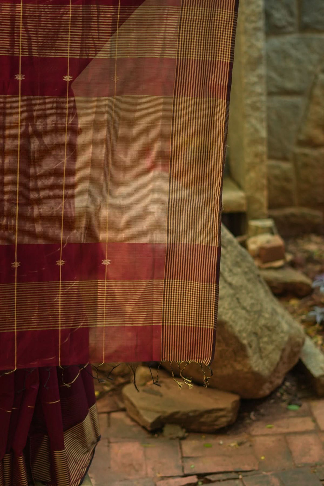 Maheshwari Silk Cotton Saree in Maroon with Stripes and Buttas