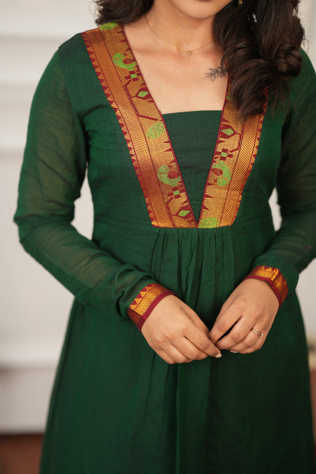 Brindha Green kurta set (Set of 3)|Made To Order