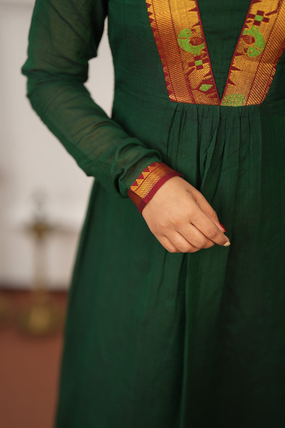 Brindha Green kurta set (Set of 3)|Made To Order