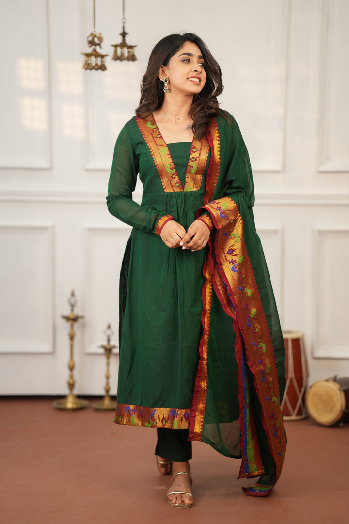 Brindha Green kurta set (Set of 3)|Made To Order