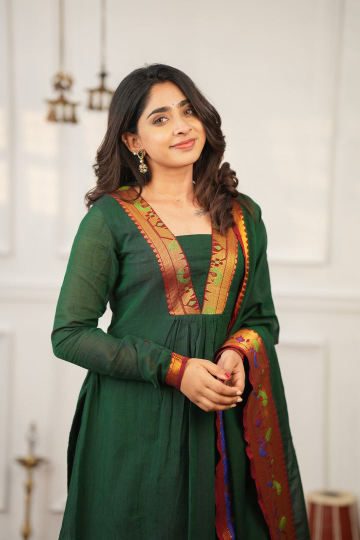 Brindha Green kurta set (Set of 3)|Made To Order