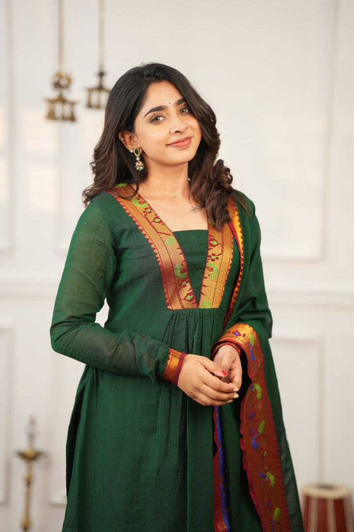 Brindha Green kurta set (Set of 3)|Made To Order