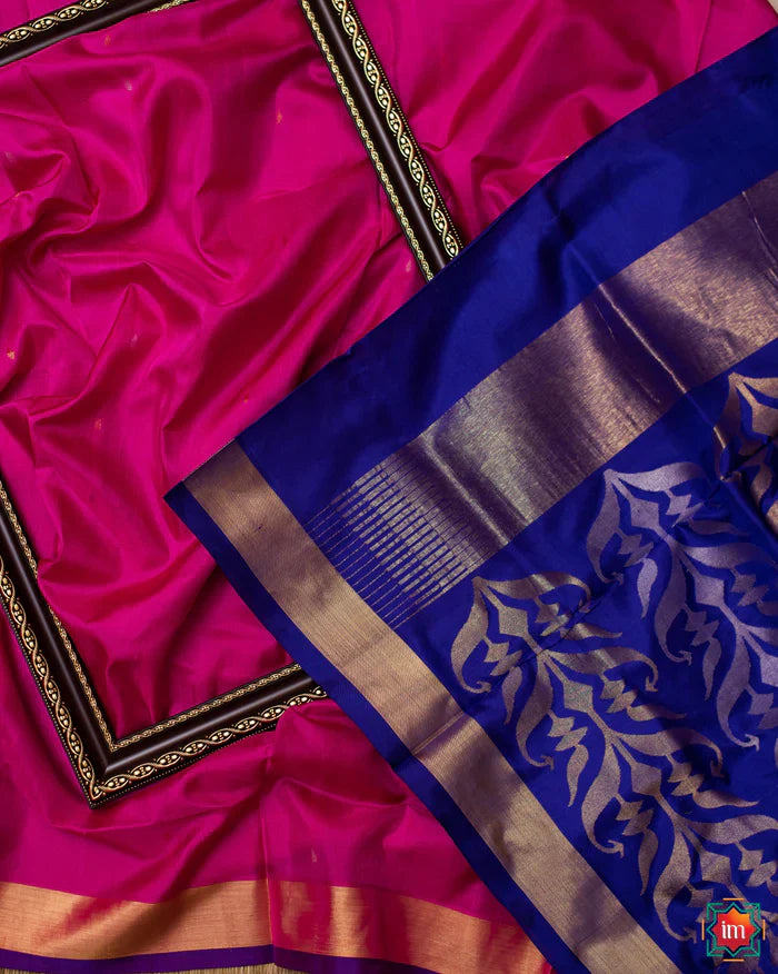 Magenta Venkatgiri Silk Jamdhani Saree with minimal Blue Border