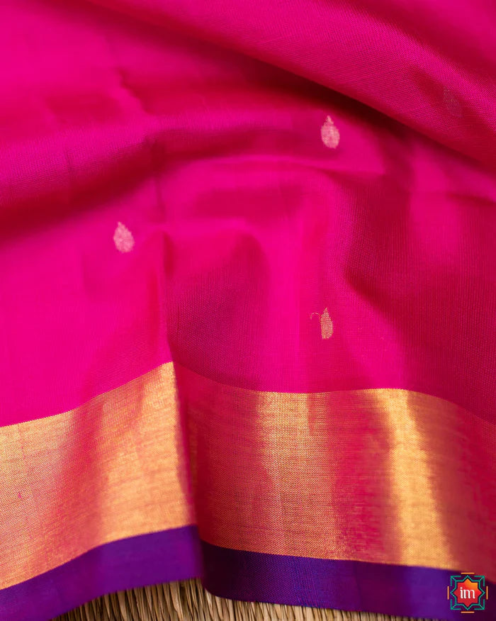 Magenta Venkatgiri Silk Jamdhani Saree with minimal Blue Border