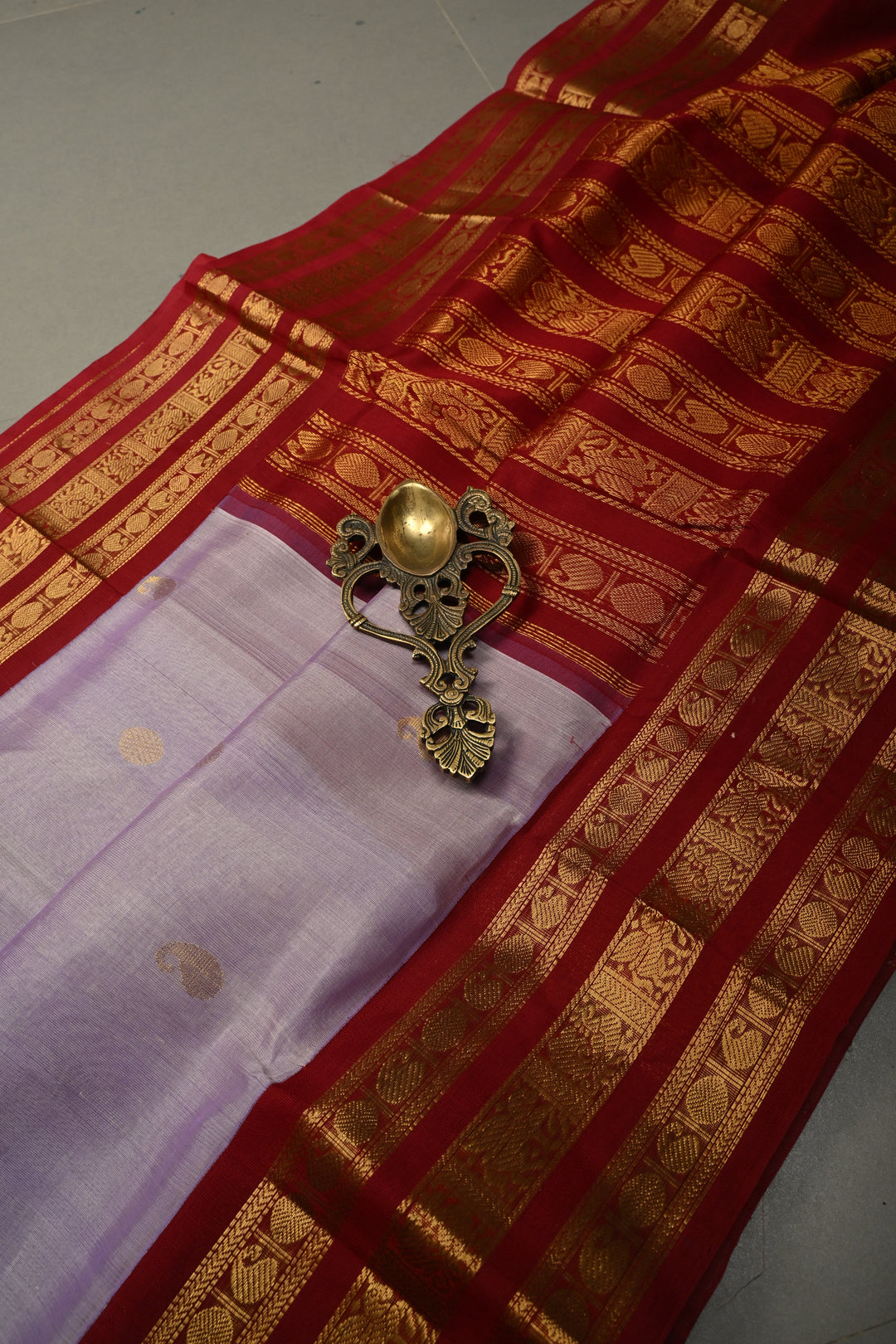 Dusty Amethyst Kanchi Silk Cotton Handloom Saree with Zari Buttas and Maroon Contrast Zari Border