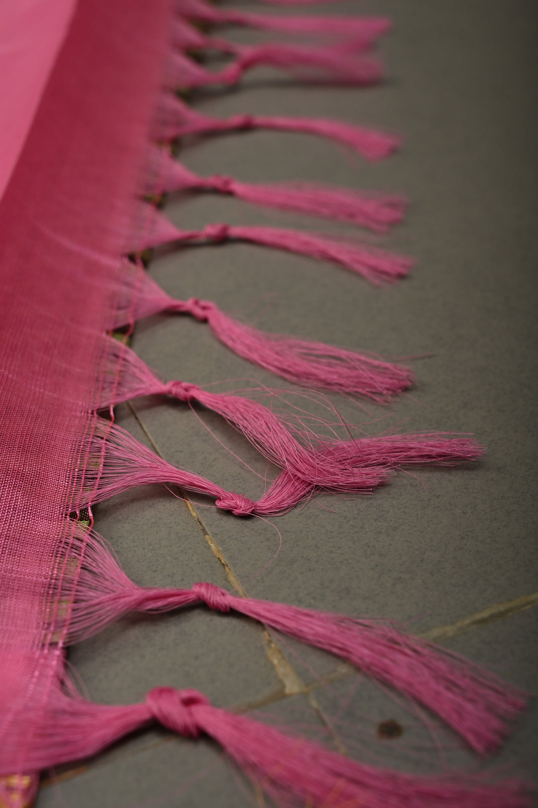 Green Podi-Kattam Checks on Kanchi Silk Cotton Saree with Contrast Pink Rettaipet Zari Border | SHOBITAM