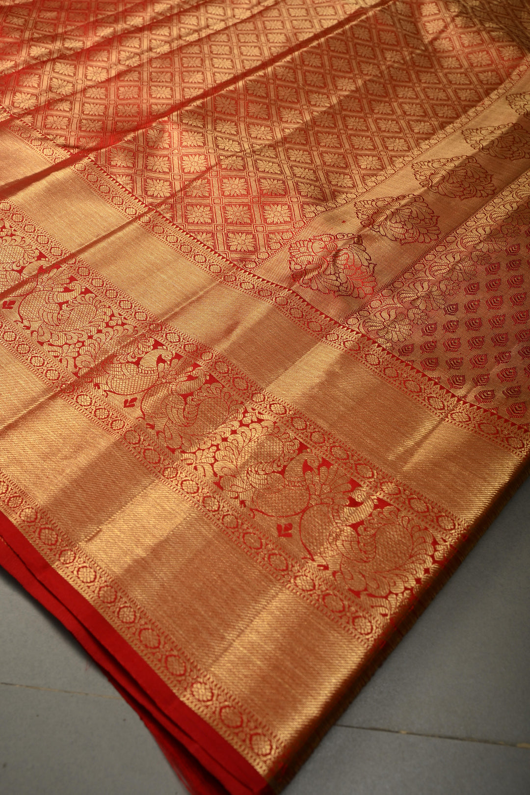 Talambralu Ivory-Gold Pure Kanjivaram Tissue Silk Saree with Geomatric Brocade and Contrast Zari Border | SILK MARK CERTIFIED | SHOBITAM