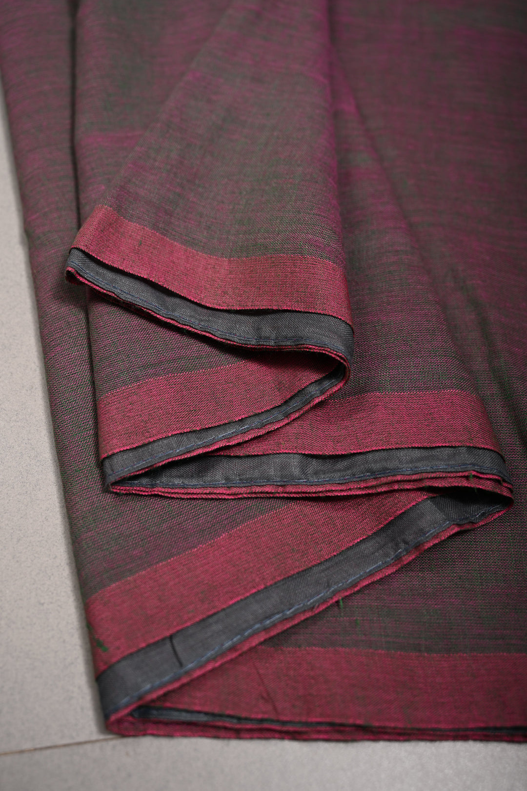 Green-Pink Dual tone Mercerized Mul Cotton Saree with  Long Tassels, No Blouse Piece | SHOBITAM