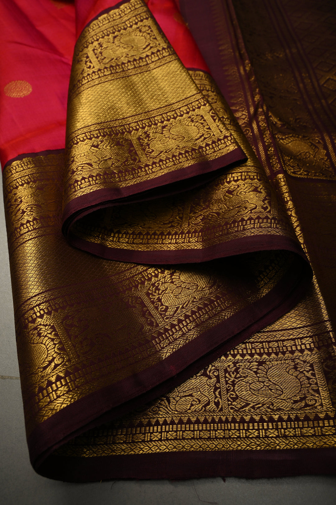 Rani Pink Dual Tone Korvai Pure Kanjivaram Silk Saree with Zari Buttas and Contrast Zari Border | SILK MARK CERTIFIED | SHOBITAM