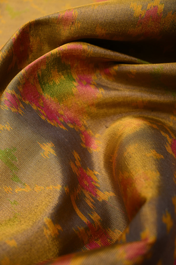 Green Rajkot Patola Single Tissue Ikkat Silk Saree with Geometric Meenakari Brocade and Muted Zari Border | SILK MARK CERTIFIED | SHOBITAM