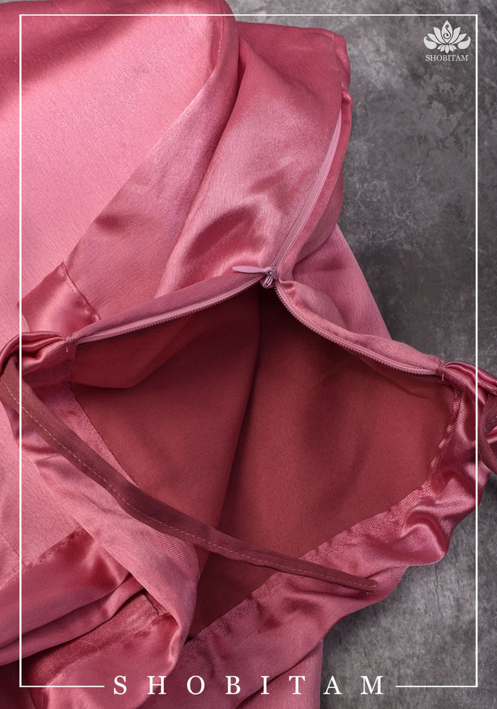 Pink Premium Quality Petticoat for saree, in standard size.