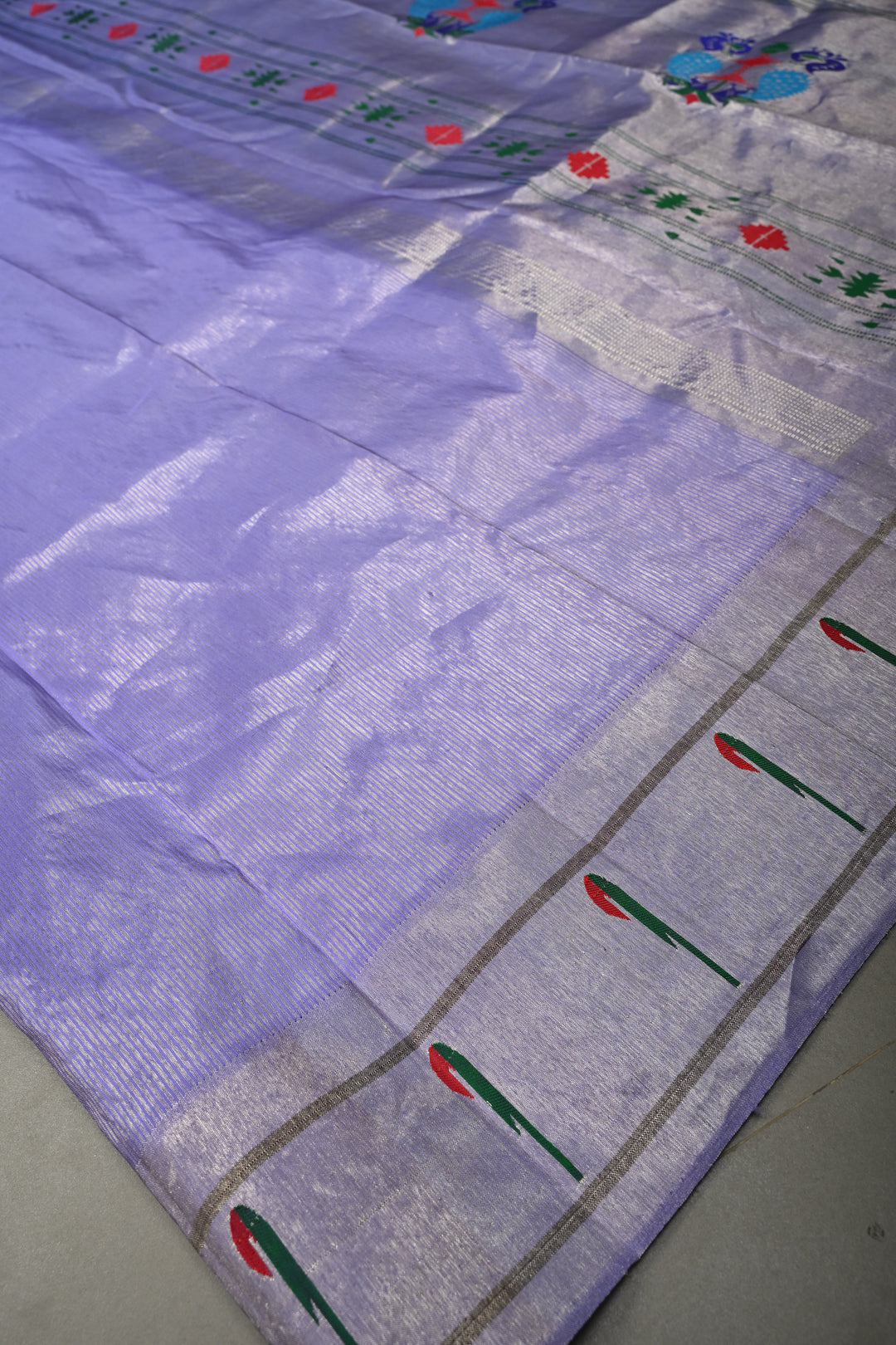 Lavender-Silver Gadwal Paithani Inspired Handloom Tissue Stripes Silk Saree with Single Muniya Borders and Peacock Motifs on Pallu | SILK MARK CERTIFIED