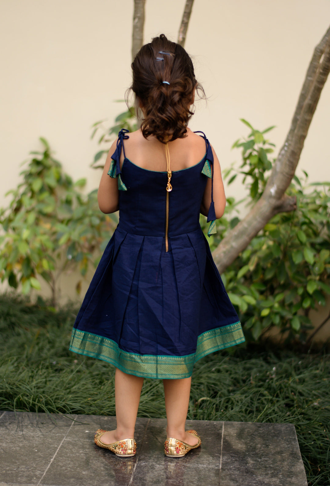 Manjari Blue mini | Made to Order | SHOBITAM