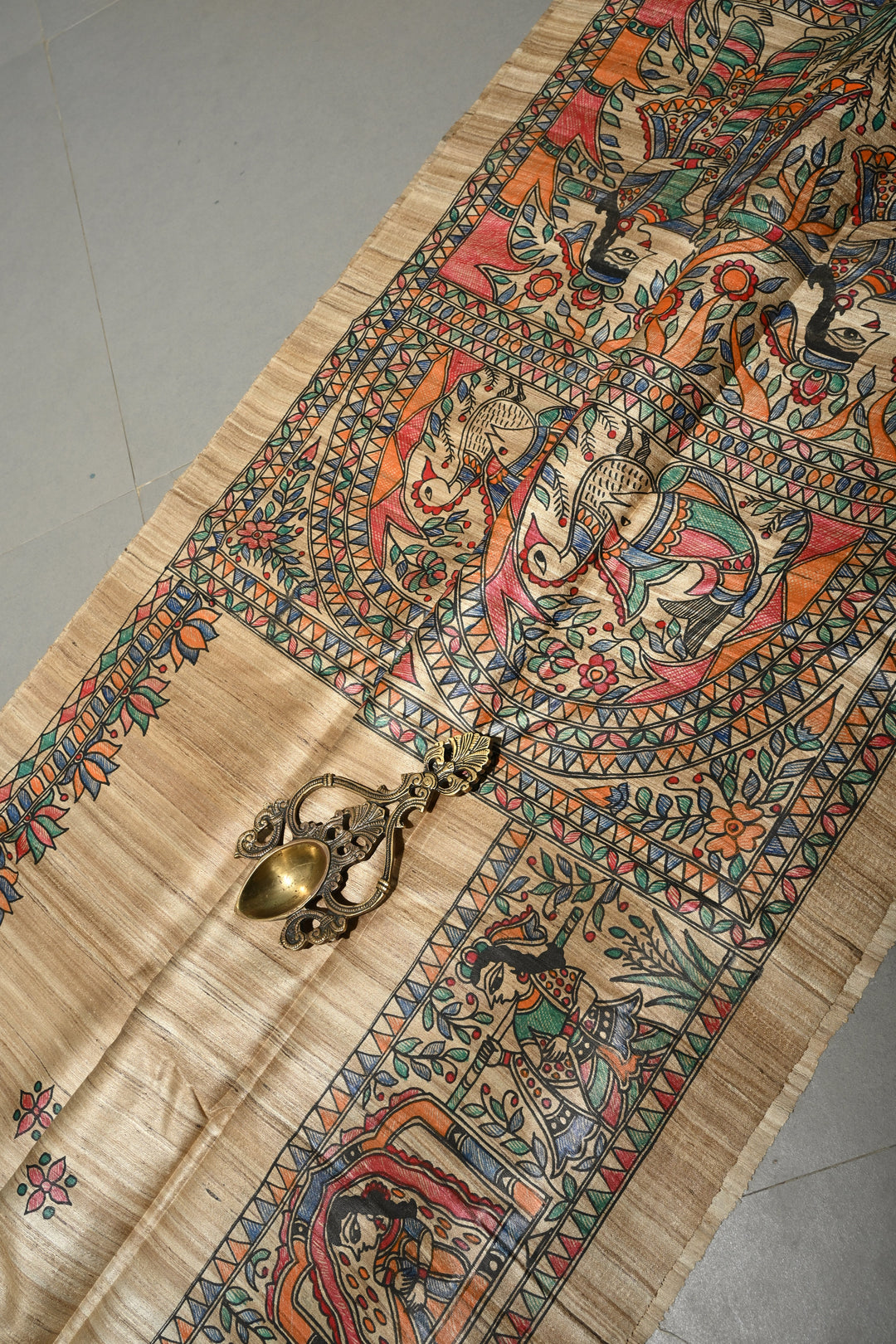 Natural Color Pure Handloom Tussar Hand Painted Madhubani Saree with Border | SILK MARK CERTIFIED | Shobitam