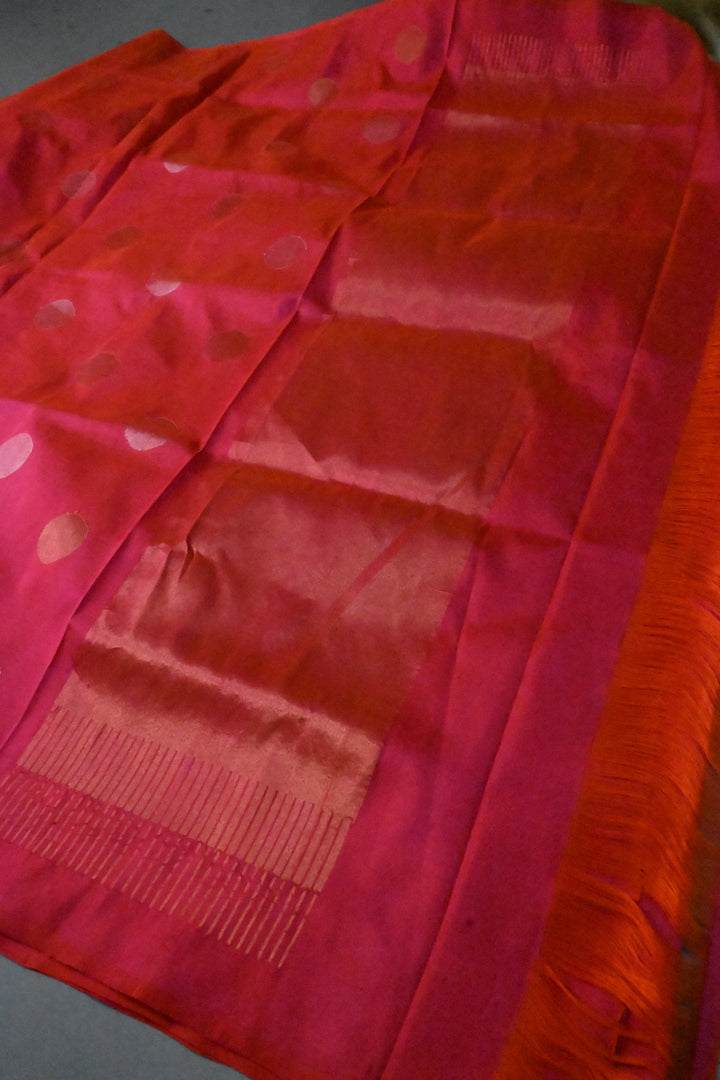 Pink-Orange Dual Tone Borderless Uppada Handloom Silk Saree with Jamdhani Style Sona Rupa Polka Dots  | SILK MARK CERTIFIED | SHOBITAM