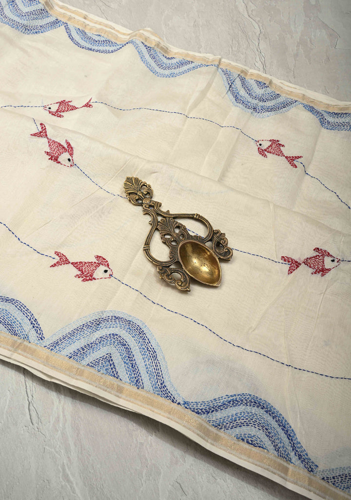 White Prakriti Neer Chanderi Silk Saree with Sujni Embrideory with Minimal Zari Border | SHOBITAM