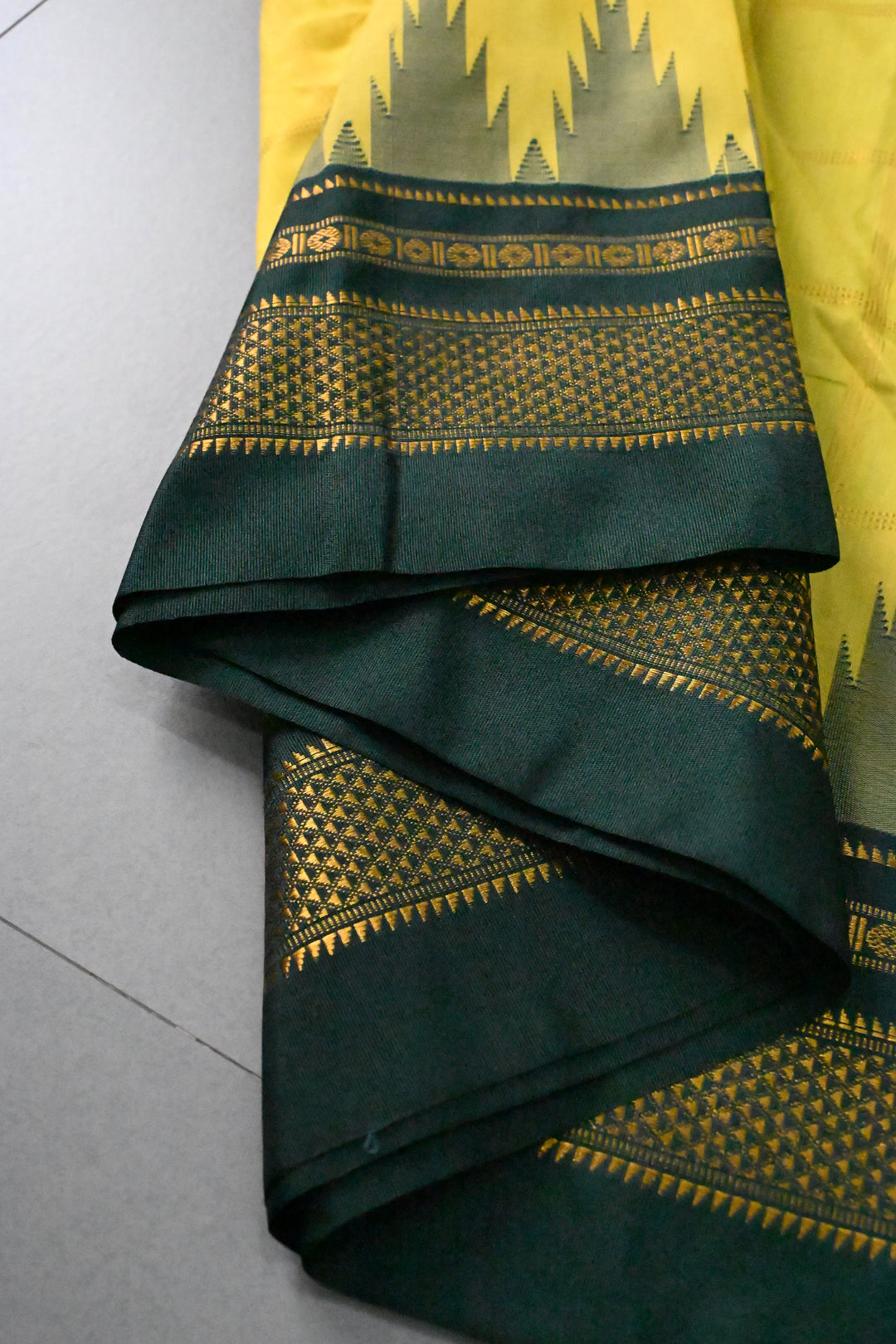 Moss Green Ilkal Weave Mercerized Bagalkote Cotton Saree with Zari Checks and Contrast Zari Border | SHOBITAM