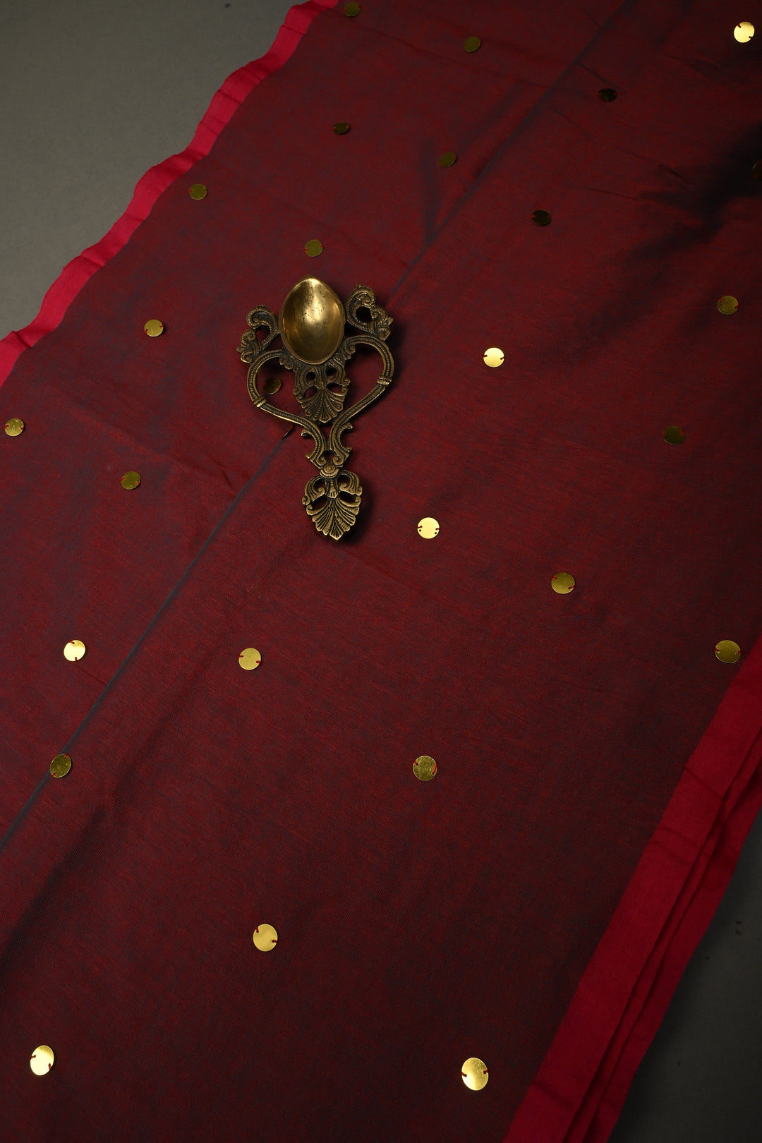Red-Green Dual Tone Mercerized Mul Cotton saree in With Tikki work and Long Tassels, No Blouse Piece | SHOBITAM