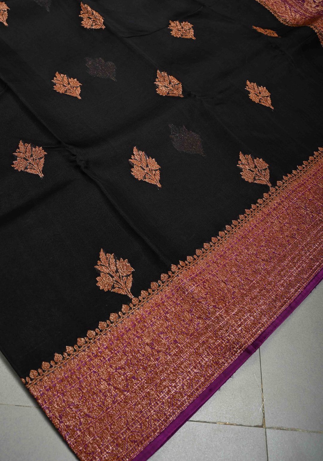 Black Pure Banarasi Kora Silk Saree with Floral Antique Oxidized Zari Buttas and Contrast Zari Border | SILK MARK CERTIFIED | SHOBITAM