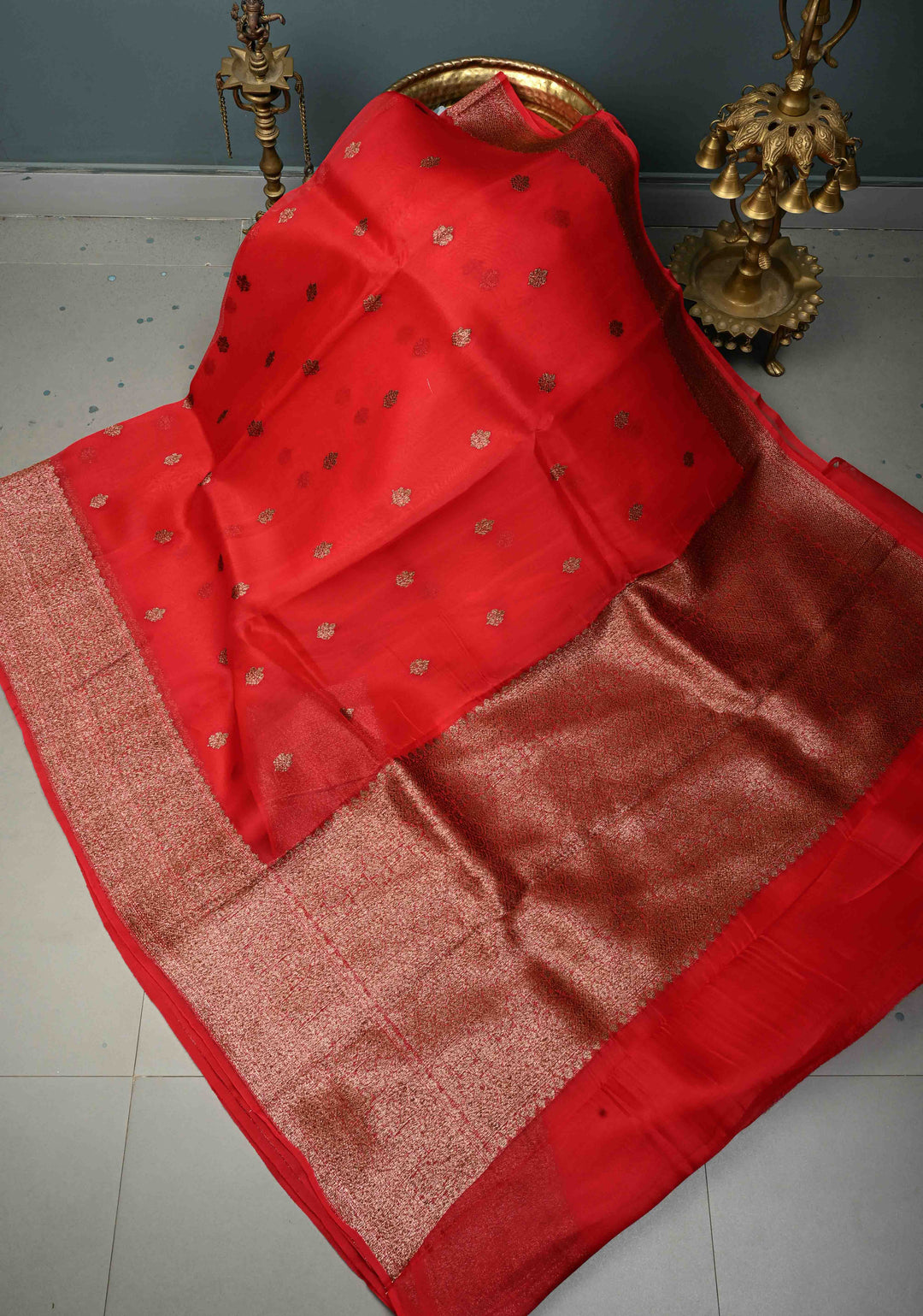 Blood Red Pure Banarasi Kora Silk Saree with Floral Antique Oxidized Zari Buttas and Zari Border| SILK MARK CERTIFIED | SHOBITAM