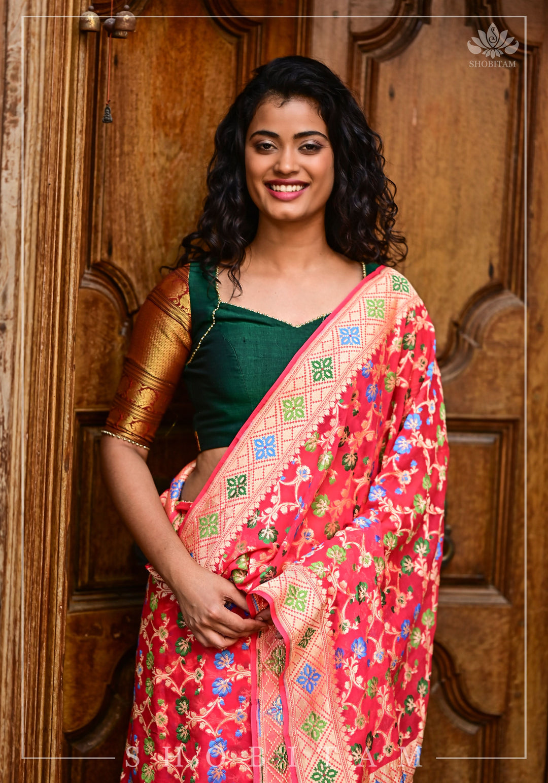 Emerald green narayanpet cotton sweet heart neck armband blouse