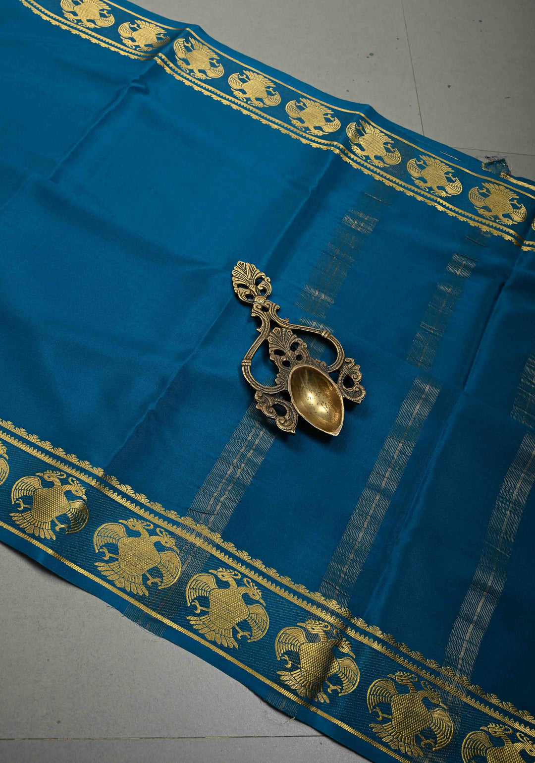 Copper Sulphate Blue Mysore Silk Saree with Gandaberunda Buttas on Minimal Border | SILK MARK CERTIFIED | SHOBITAM