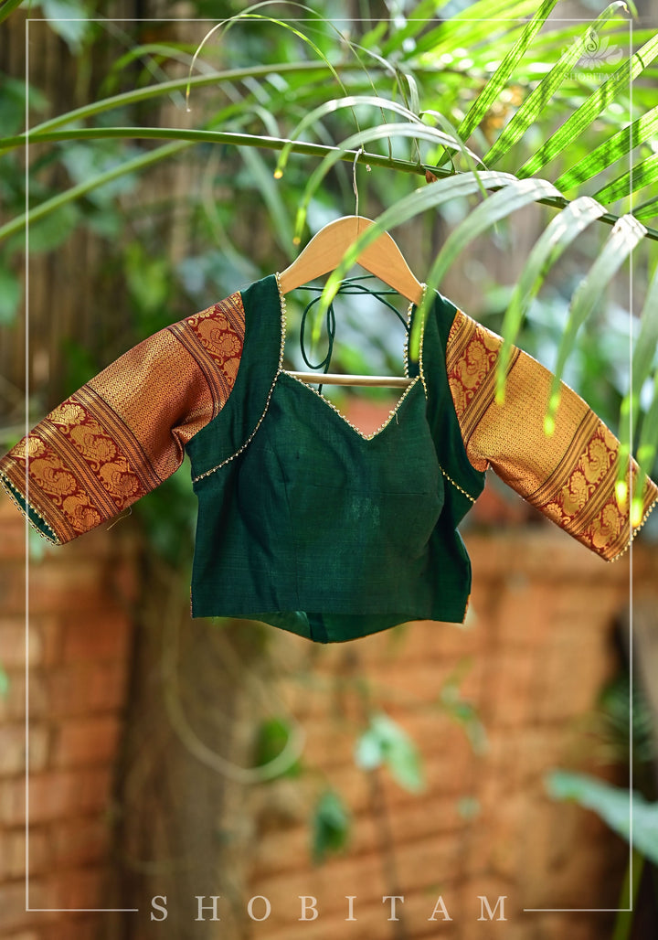 Emerald green narayanpet cotton sweet heart neck armband blouse