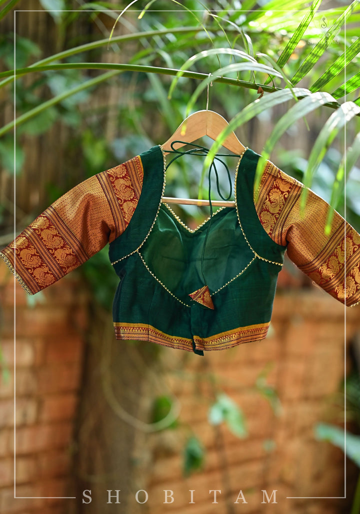 Emerald green narayanpet cotton sweet heart neck armband blouse