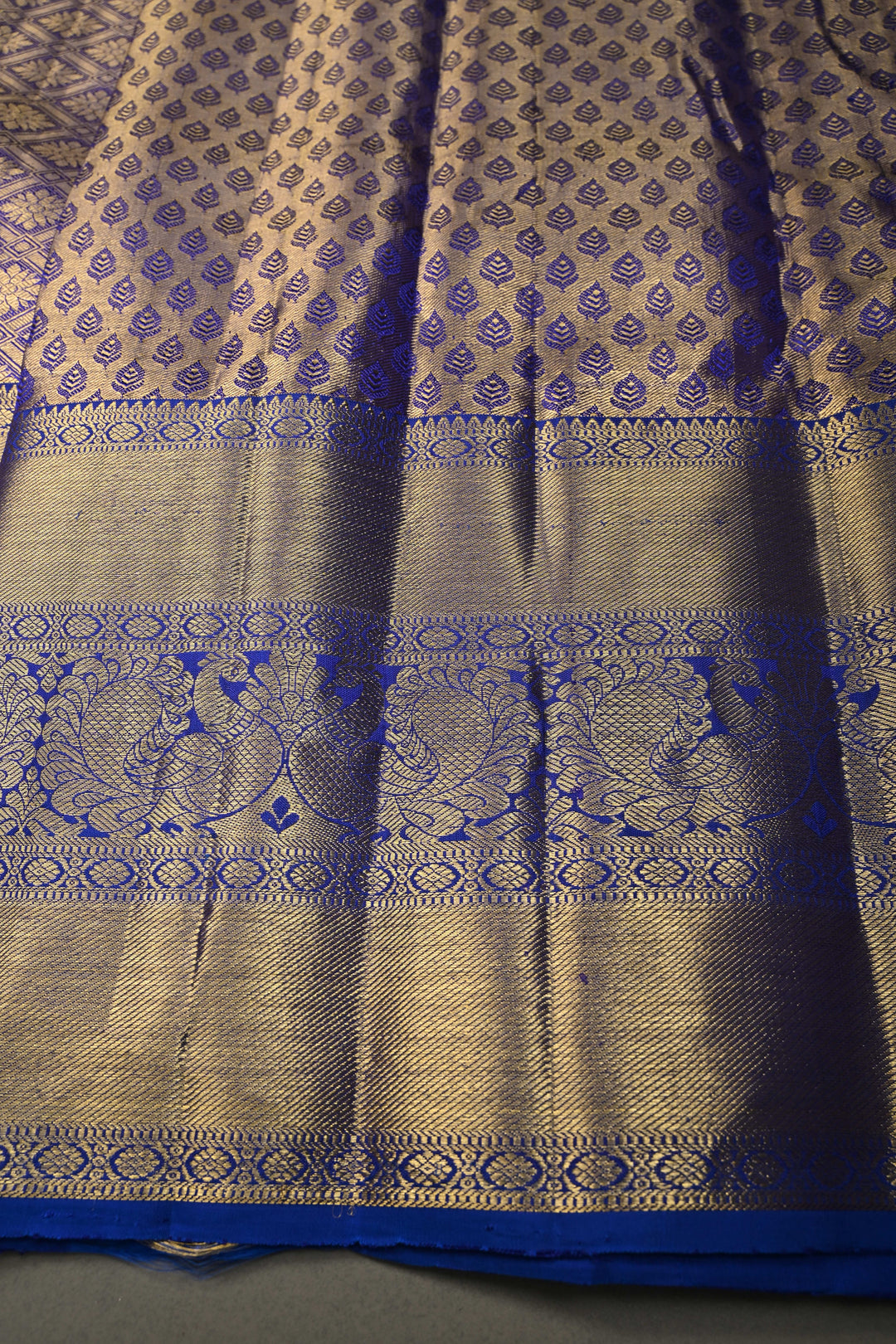 Talambralu Ivory-Gold Pure Kanjivaram Tissue Silk Saree with Floral Brocade Jaal and Contrast Zari Border | SILK MARK CERTIFIED | SHOBITAM