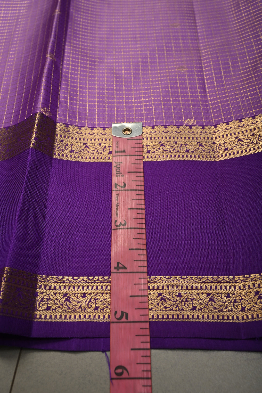 Lavender Kanjivaram Podi-Kattam Zari Checks on Pure Kanjivaram Soft Silk Saree with Zari Buttis and Rettiapet Zari Border | SILK MARK CERTIFIED | SHOBITAM