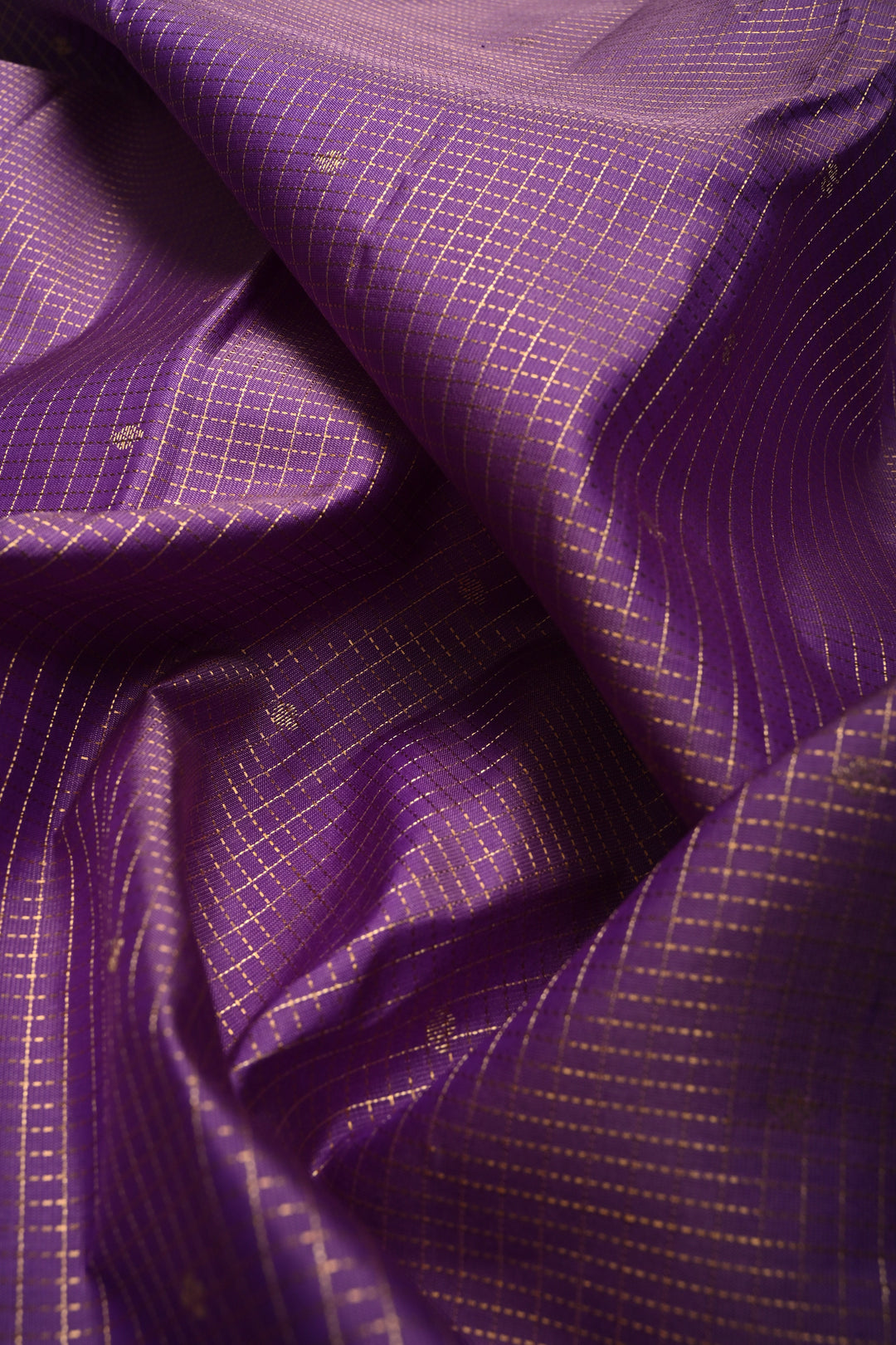 Lavender Kanjivaram Podi-Kattam Zari Checks on Pure Kanjivaram Soft Silk Saree with Zari Buttis and Rettiapet Zari Border | SILK MARK CERTIFIED | SHOBITAM
