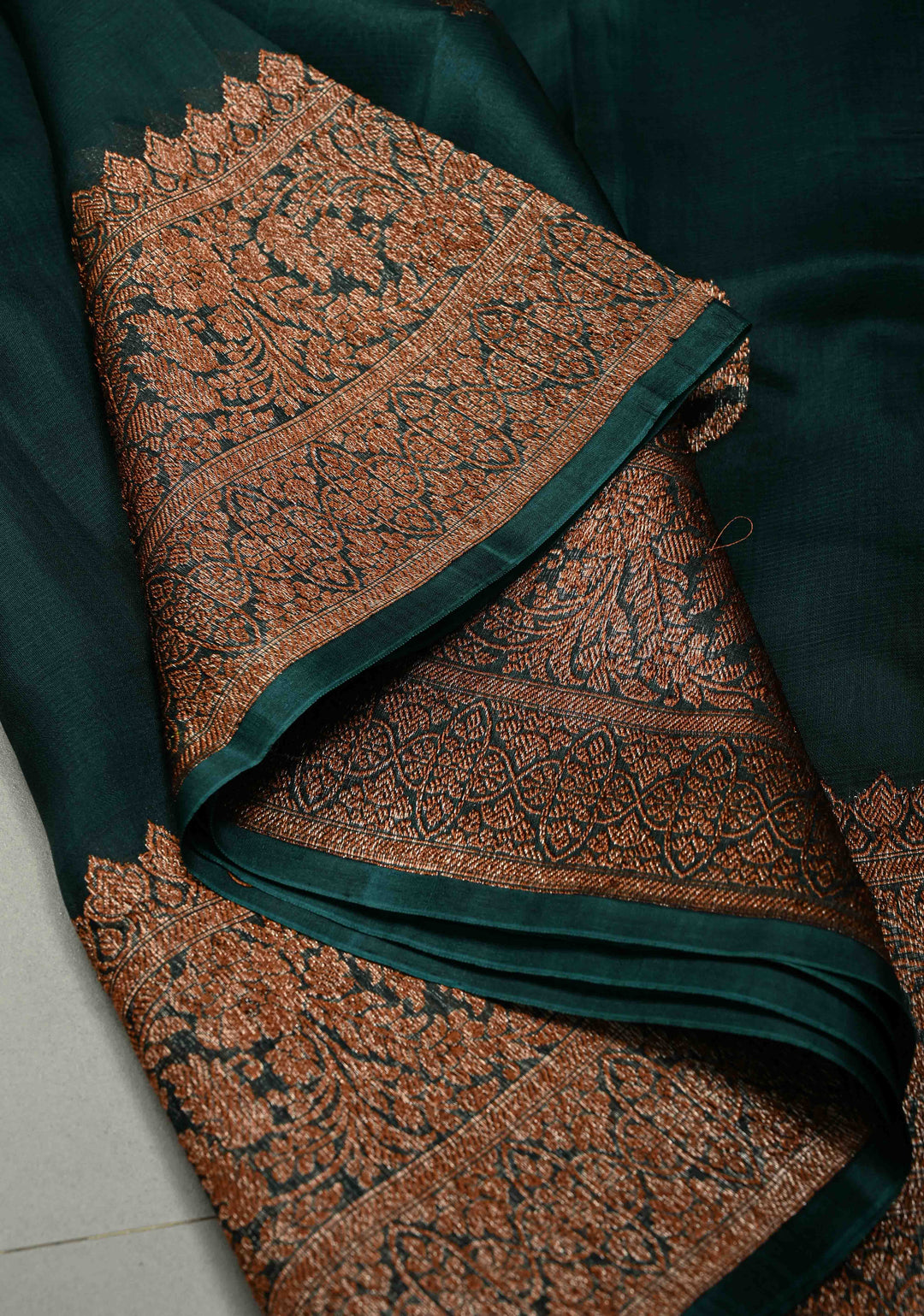 Hunter Green Pure Banarasi Kora Silk Saree with Floral Antique Oxidised Zari Buttas and Zari Border | SILK MARK CERTIFIED | SHOBITAM