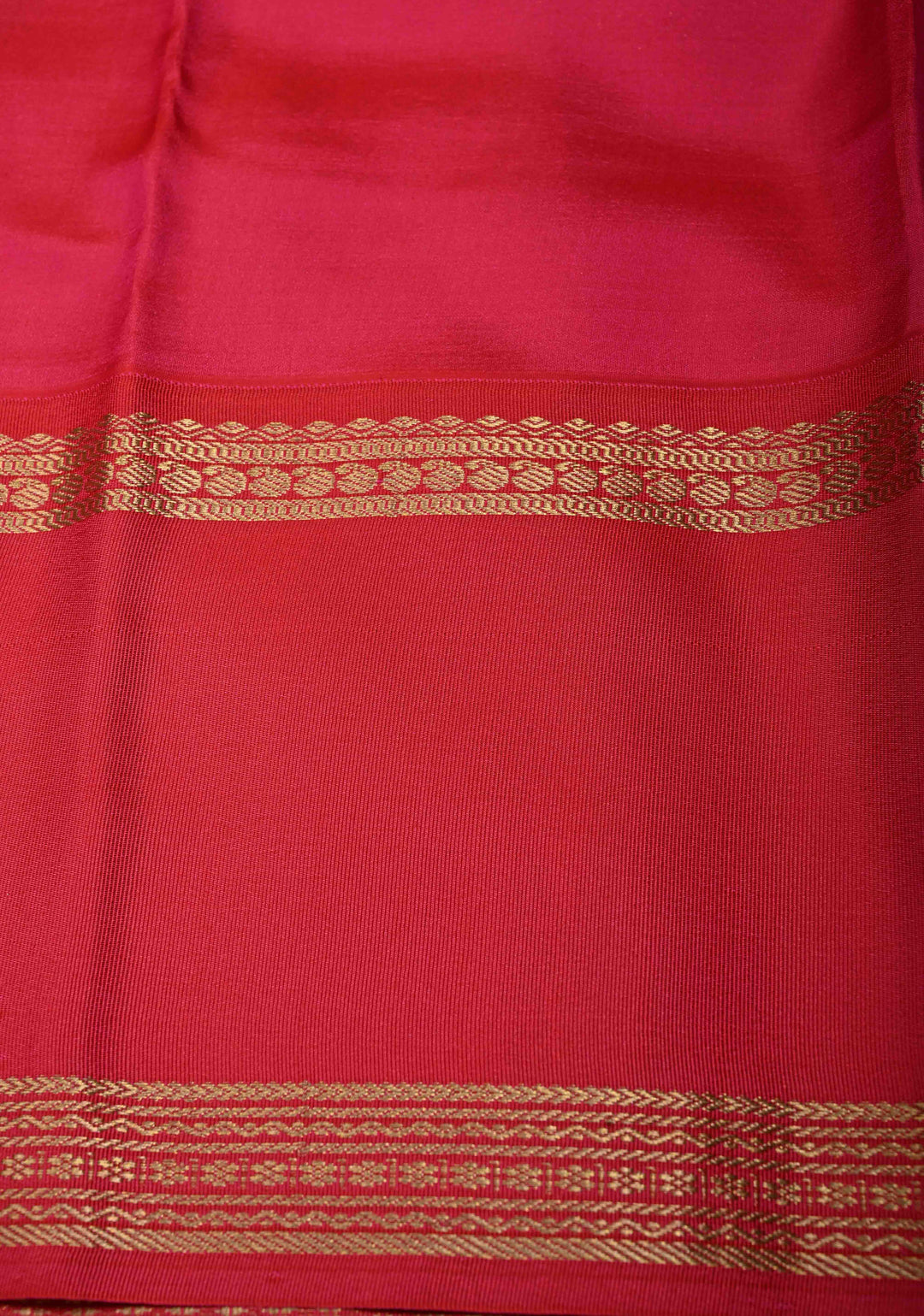 Black Pure Kanjivaram Silk Saree with Digital Print and Contrast Rettaipet Zari Border | SILK MARK CERTIFIED | SHOBITAM